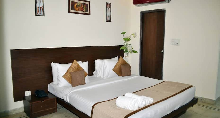 TG Rooms Mahipalpur Extn, New Delhi 1